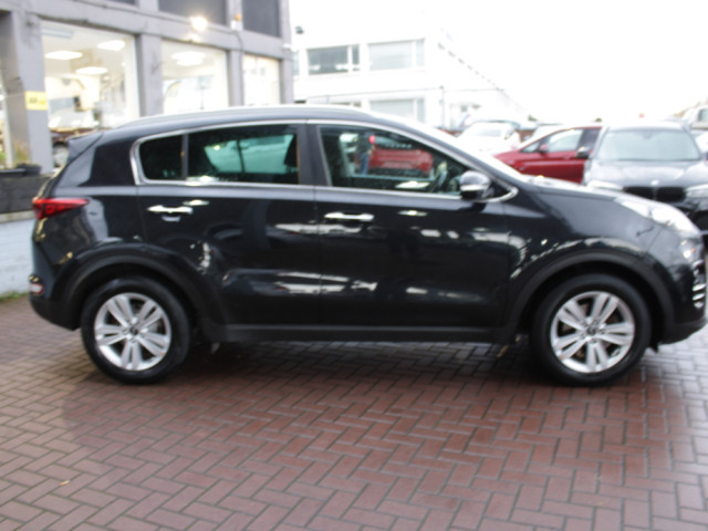 Image for 2017 Kia Sportage 1.7 CRDI SPORTAGE ED 2 115BHP 5DR ESTATE // VERY CLEAN CAR THROUGOUT // FINISHED IN BLACK // BUY WITH CONFIDENCE AA AND SIMI APPROVED DEALER 2025 // FINANCE ARRANGED // TRADE INS WELCOME // 