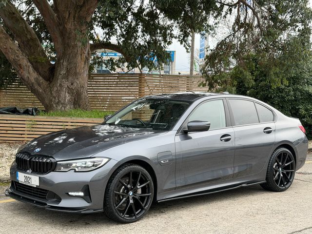 Image for 2021 BMW 3 Series M-PERFORMANCE PACK.2 KEYS
