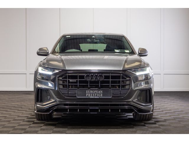 Image for 2021 Audi Q8 55 TFSIe S-line Quattro
