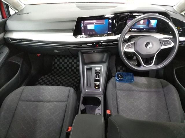 Image for 2022 Volkswagen Golf 1.0 ETSI ACTIVE AUTOMATIC - FACTORY ALLOYS - CRUISE CONTROL - PADDLE SHIFT - DIGITAL DASH - REAR CAMERA/PARKING RADAR