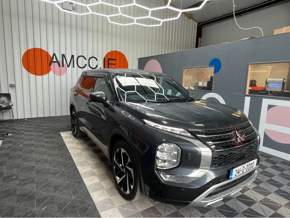 Image for 2024 Mitsubishi Outlander €44950 2024 MITSUBISHI OUTLANDER P 2.4 AUTOMATIC / CRUISE CONTROL / 360° CAMERA / ELECTRIC MEMORY & HEATED SEATS / HEATED STEERING WHEEL / PADDLE SHIFTERS / 7 SEATS OPTION