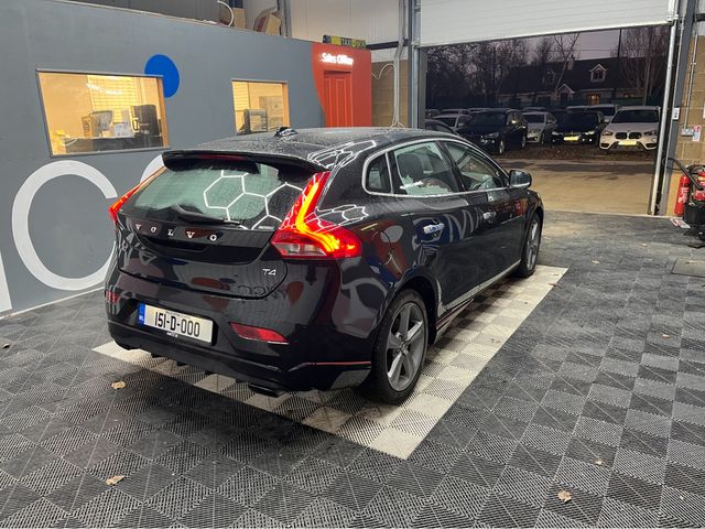 Image for 2015 Volvo V40 2015 VOLVO V40 1.6L PETROL / 101K KMS / ADAPTIVE CRUISE CONTROL, HEATED SEATS, REVERSE CAMERA & MORE