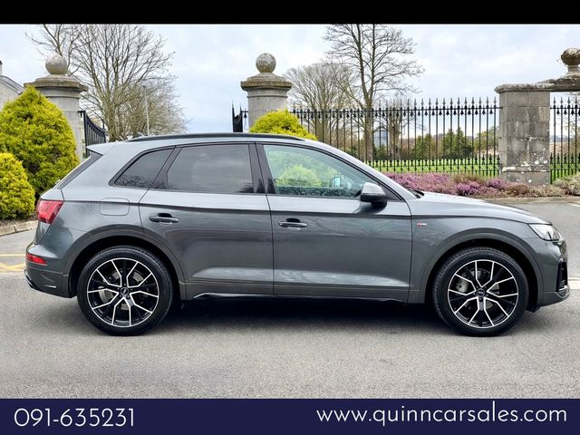 Image for 2023 Audi Q5 35 TDi BLACK EDITION 163 BHP AUTO==LOW MILEAGE==