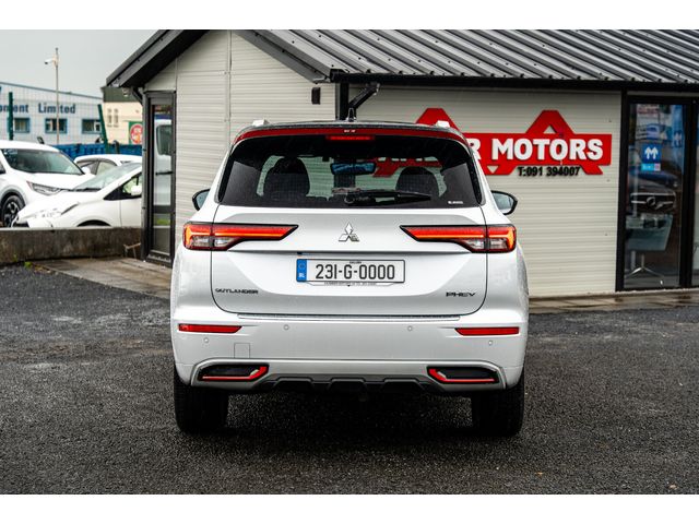 Image for 2023 Mitsubishi Outlander 