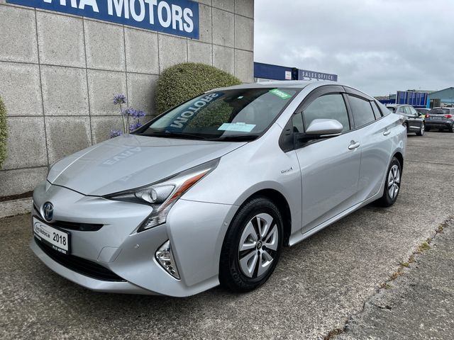 Image for 2018 Toyota Prius AUTOMATIC HYBIRD 1.8 PETROL //HEAD UP DISPLAY//KEYLESS ENTRY//ADAPTIVE CRUISE CONTROL//LOW MILES// 