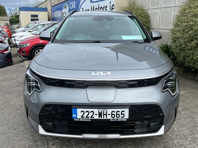 Image for 2022 Kia Niro EV K4 ELECTRIC EV 64KWH //MASSIVE SPEC//FULL LEATHER ELECTRIC HEATED SEATS//COOLED SEATS//REVERSE CAMERA//SAT NAV//HEATED STEERING WHEEL//ADAPTIVE CRUISE CONTROL//KEYLESS ENTRY//HEAD UP DISPLAY//