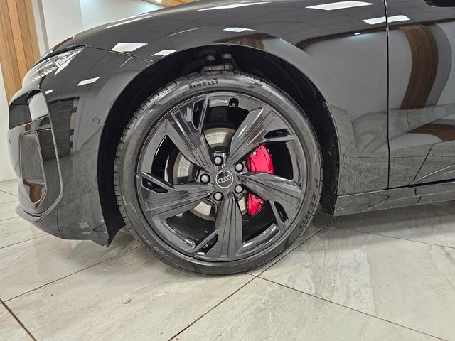 Image for 2025 Audi A6 Avant E TRON LAUNCH EDITION