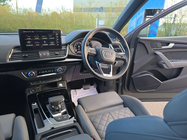 Image for 2025 Audi Q5 55 TFSI e 367HP S-TRONIC QUATTRO COMPETITION
