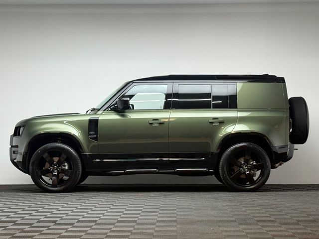 Image for 2026 Land Rover Defender SE X-DYNAMIC D250 3.0