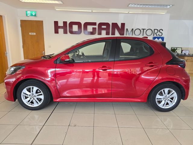 Image for 2022 Toyota Yaris * Jan 2026 Pricing * Hybrid Luna Automatic