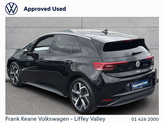 Image for 2025 Volkswagen ID.3 58KWH MAX PRO 204BHP *GRENADILA BLACK METALLIC* *IQ HEADLIGHTS* *REAR VIEW CAMERA* *PRIVACY GLASS* *CARPLAY & ANDROID AUTO* *BATTERY CERTIFIED* *PCP FINANCE AVAILABLE*