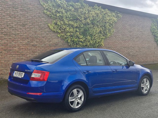 Image for 2014 Skoda Octavia Ambition 1.6tdi LEATHER INTERIOR