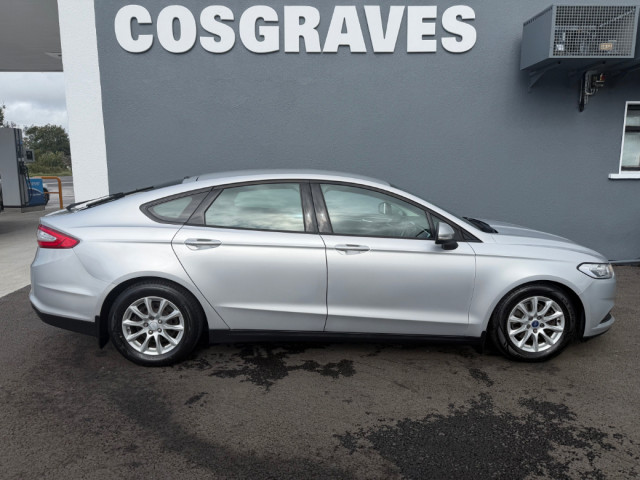 Image for 2015 Ford Mondeo 1.6 TDCI Style ECO S/S 115PS 5DR * BLUETOOTH * 