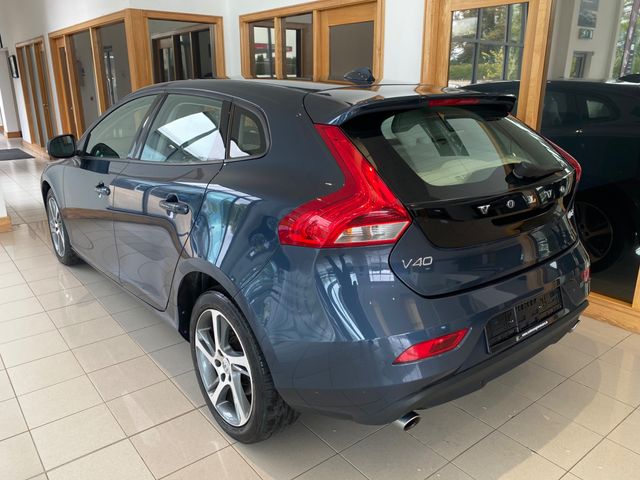 Image for 2016 Volvo V40 D4 Momentum Auto 