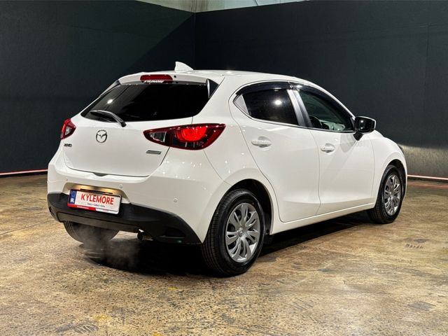 Image for 2019 Mazda Demio 1.5 AUTOMATIC - PUSH BUTTON START/STOP - PARKING SENSORS - A/C HEATING CONTROLS