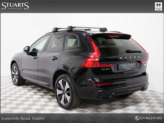 Image for 2023 Volvo XC60 T6 XC60 PLUS DARK: PANORAMIC SUNROOF, 19” DIAMOND CUT ALLOYS, ONYX BLACK METALLIC WITH CHARCOAL LEATHER, KEYLESS ENTRY, HEATED SEATS