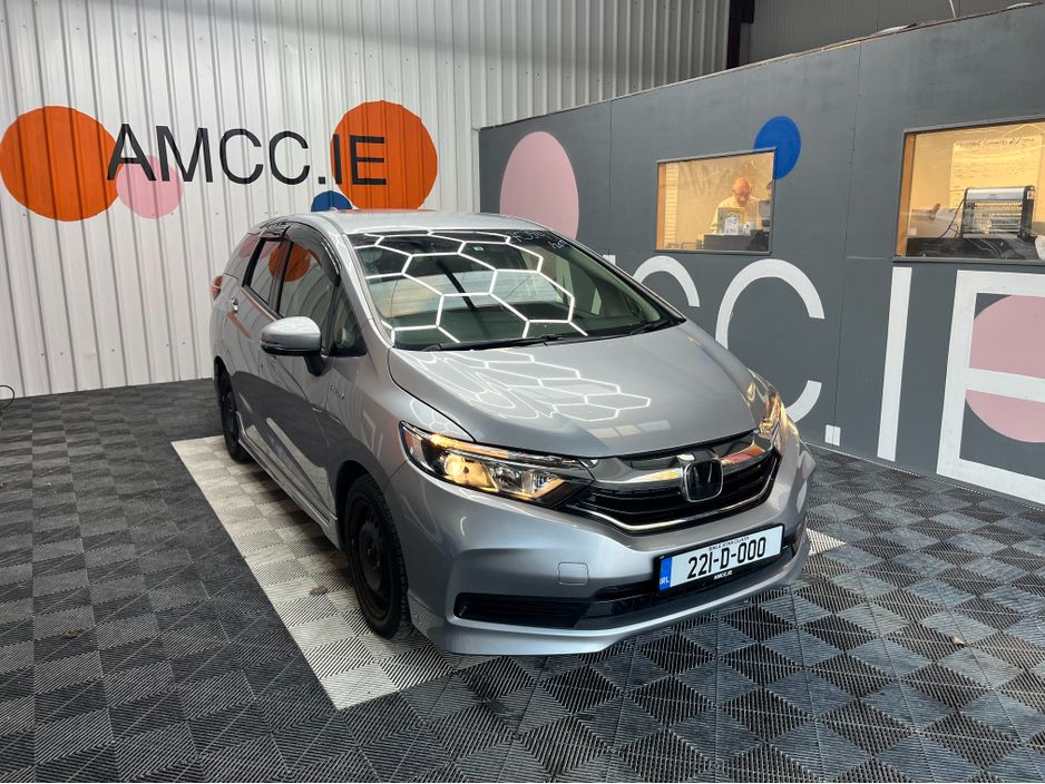 Image for 2022 Honda Shuttle 2022 HONDA SHUTTLE 1.5L HYBRID / 66K KMS / ADAPTIVE CRUISE CONTROL, REVERSE CAMERA & MORE