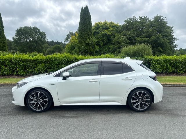 Image for 2018 Toyota Corolla GZ SPORT 1.8 PETROL HYRBRID