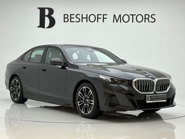 Image for 2026 BMW 5 Series 530e M-SPORT=IVORY INTERIOR//ONLY 3000 KMS//D REG=IRISH CAR WITH BMW WARRANTY UNTIL 2029=TAILORED FINANCE PACKAGES INCL PCP AVAILABLE=TRADE IN'S WELCOME