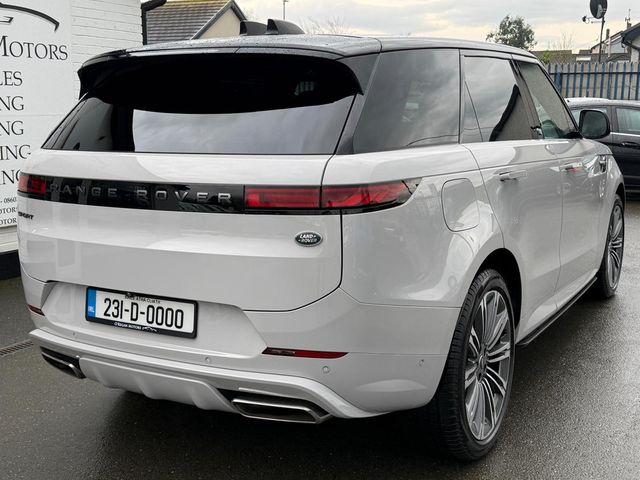Image for 2023 Land Rover Range Rover Sport P440E SE DYNAMIC