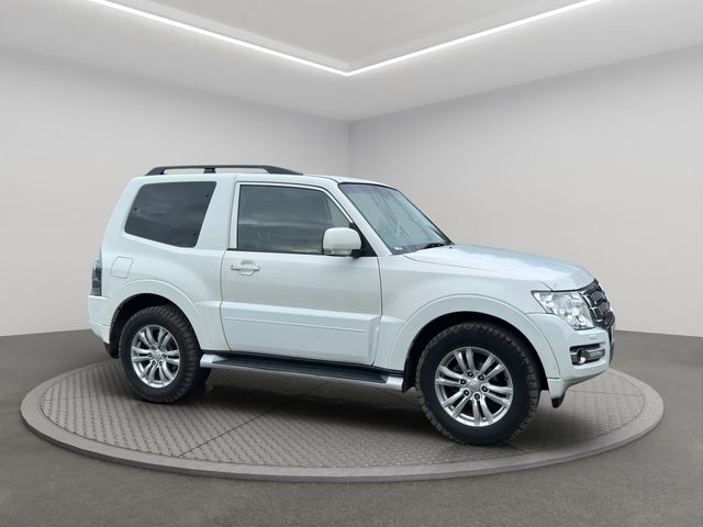 Image for 2016 Mitsubishi Shogun DI-D SG2