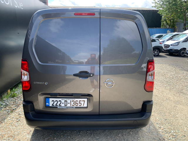 Image for 2022 Opel Combo E ELECTRIC VAN AUTO L1H1 // PRICE EXCL. VAT // VERY LOW MILEAGE // EXCELLENT CONDITION // 08/26 CVRT // 