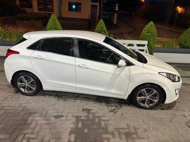 Image for 2016 Hyundai i30 1.4 Petrol Deluxe 