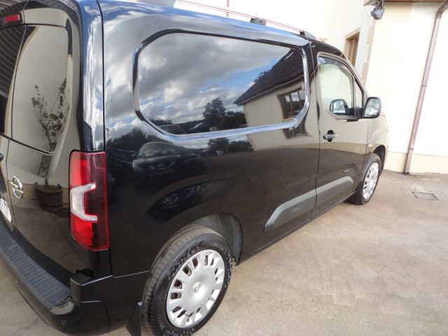 Image for 2021 Opel Combo My21-sprt-l1h1-1.5 100PS D-5sp