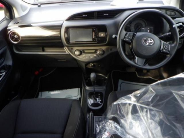 Image for 2018 Toyota Vitz 1.5 Petrol Hybrid Auto