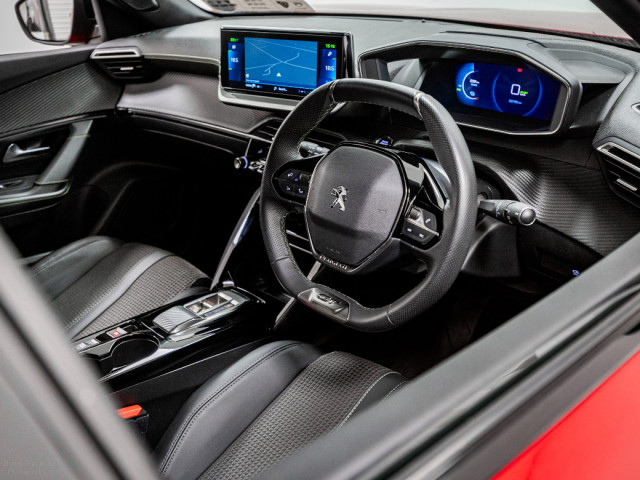 Image for 2024 Peugeot 2008 E-GT 50kWh 136HP