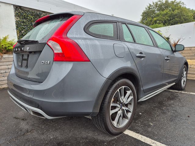 Image for 2017 Volvo V60 Cross Country 2.0 D4 AUTO / CLASSIC SPEC / LOW MILEAGE / TAX€ 280 ( 172 DEC REG) 