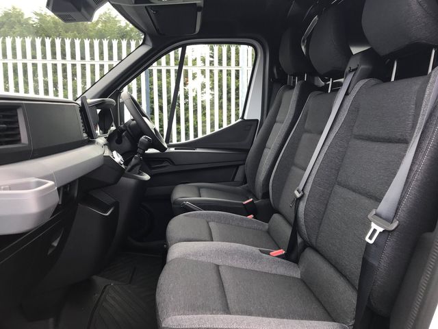 Image for 2025 Renault Master 