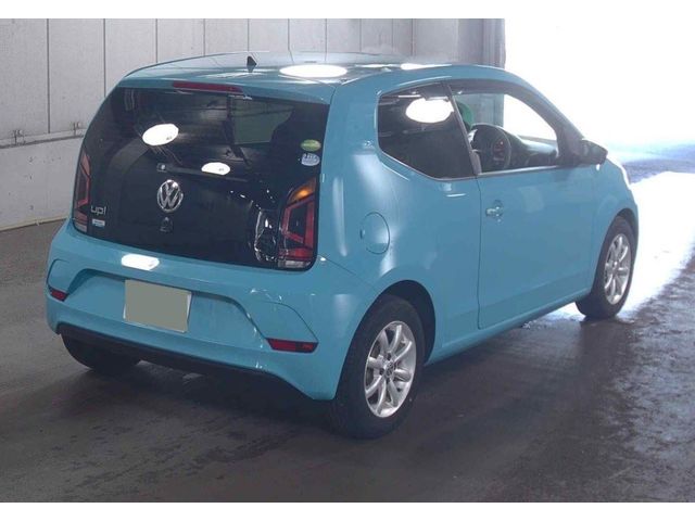 Image for 2017 Volkswagen up! 