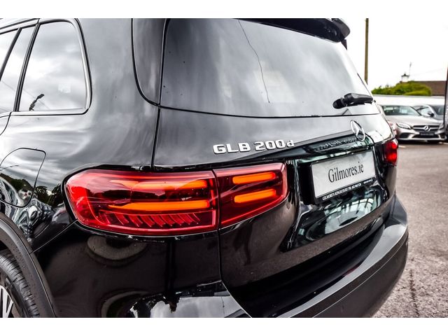 Image for 2025 Mercedes-Benz GLB Class 200d Progressive Auto Night Pack