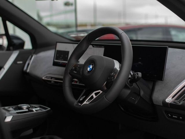Image for 2025 BMW iX xDrive45