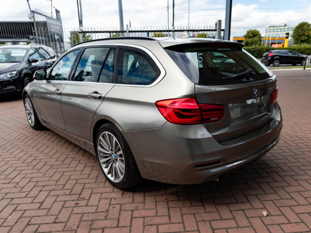 Image for 2016 BMW 3 Series 320D TOURING 5DR ESTATE AUTOMATIC LOADED WITH EXTRAS // STUNNING CAR IN AS NEW CONDITION // WELL WORTH VIEWING // BUY WITH CONFIDENCE AA AND SIMI APPROVED DEALER 2025 // FINANCE ARRANGED // ALL TRADE 