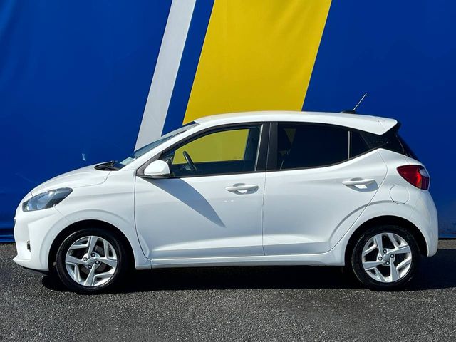 Image for 2021 Hyundai i10 DELUXE PLUS 1.0 // AIR CONDITIONING // WIRELESS CHARGING BAY // CRUISE CONTROL