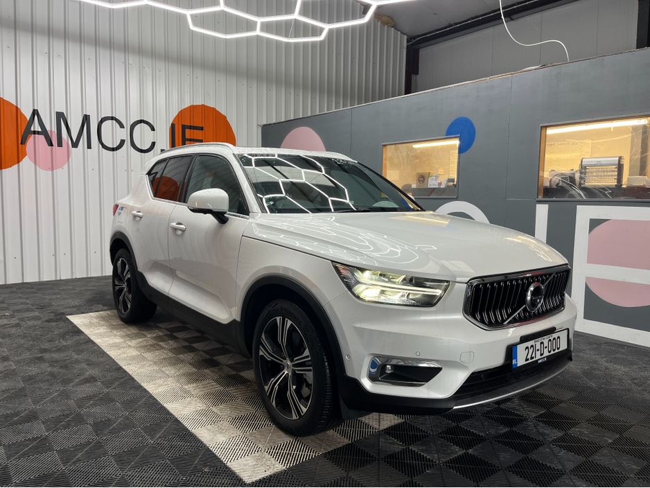 Image for 2022 Volvo XC40 €35950! 2022 VOLVO XC40 T5 RECHARGE PLUG-IN HYBRID 1.5 AUTOMATIC / CRUISE CONTROL / ELECTRIC MEMORY & HEATED SEATS / REAR HEATED SEATS / 360° PARKING CAMERA / APPLE CARPLAY / PANORAMIC SUNROOF