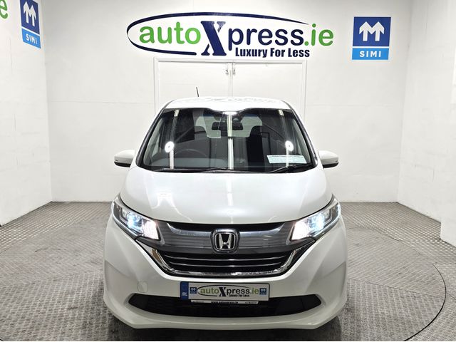 Image for 2016 Honda Freed 7 SEATER 1.5 HYBRID Auto, Reversing camera
