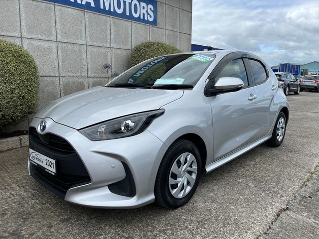 Image for 2021 Toyota Yaris AUTOMATIC HYBRID 1.5 PETROL //REVERSE CAMERA//ADAPTIVE CRUISE CONTROL//