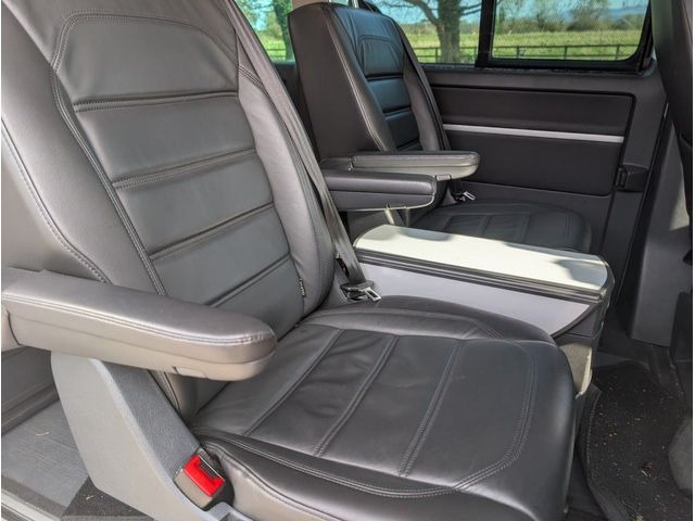 Image for 2019 Volkswagen Caravelle Highline Tdi 150hp 7 Seats