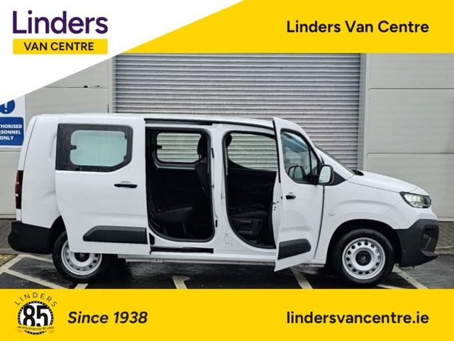 Image for 2027 Citroen Berlingo 271 5 SEAT CREW VAN