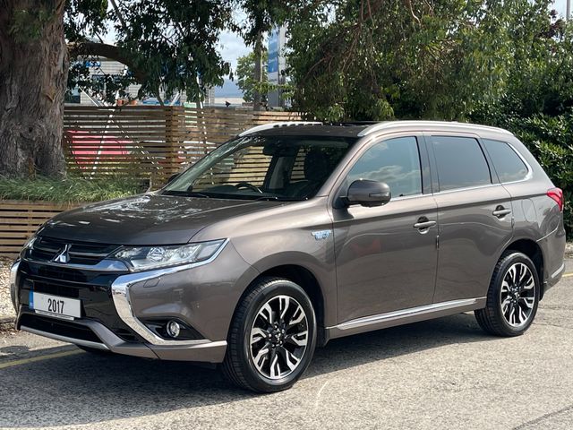 Image for 2017 Mitsubishi Outlander PHEV 4H