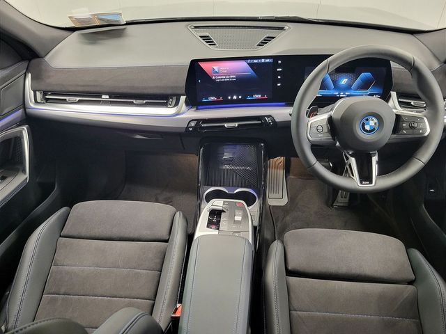 Image for 2026 BMW iX2 eDrive20 M Sport