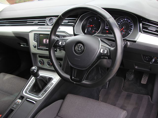 Image for 2017 Volkswagen Passat Business Edition 150Bhp TDi