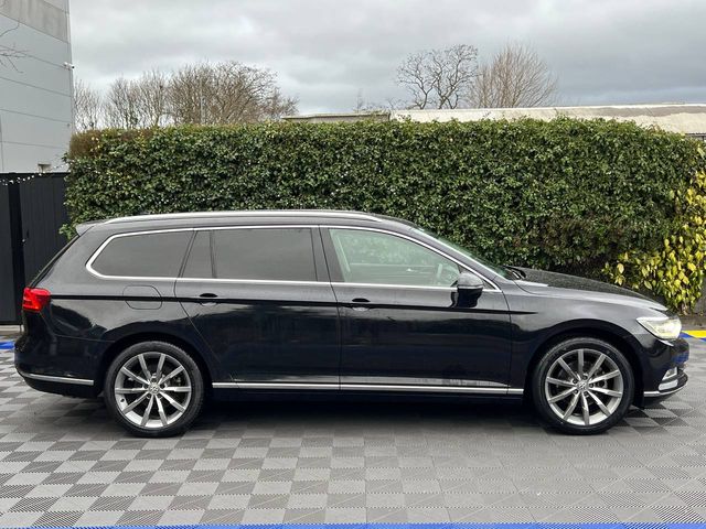 Image for 2018 Volkswagen Passat VARIANT HIGHLINE 1.4 TSI ** HUGE SPEC ** // LEATHER INTERIOR // 360 PARKING CAMERA // APPLE CARPLAY/ANDROID AUTO