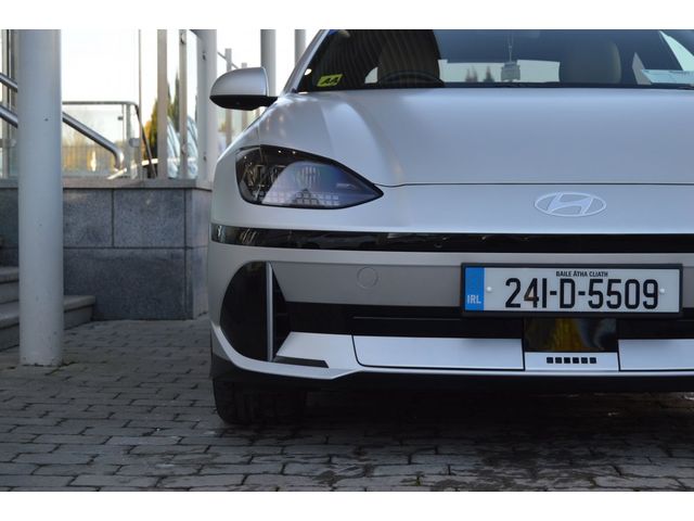 Image for 2024 Hyundai Ioniq 6 Ioniq 6 Signature 53 kW, Upgraded Alloys , Leather 