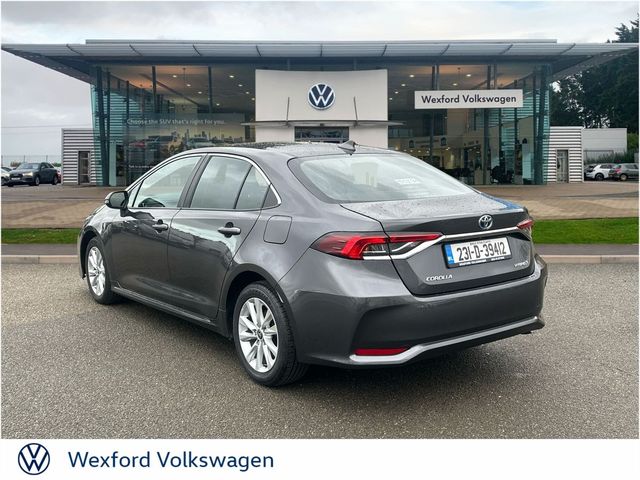 Image for 2023 Toyota Corolla LUNA 1.8 HYBRID