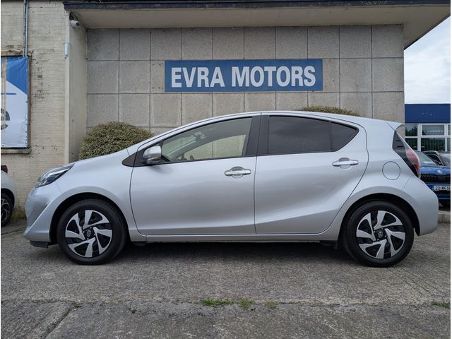 Image for 2020 Toyota Aqua S STYLE AUTOMATIC HYBRID 1.5 PETROL //KEYLESS ENTRY/PUSH BUTTON START//360 PARKING CAMERA//