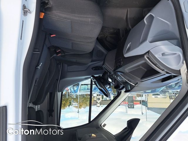 Image for 2018 Ford Transit TRANSIT 350L TRND 2.0 130BHP AUTO